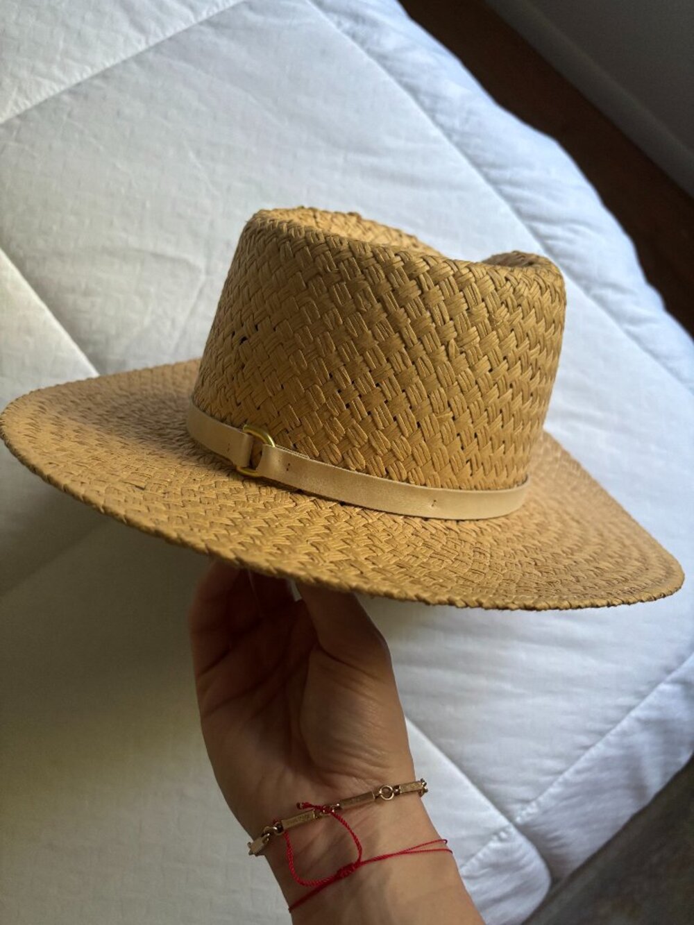 Janessa Leone Brandie Hat in Sand - Small